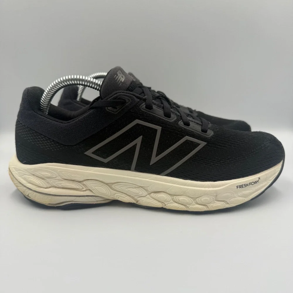 New Balance Fresh Foam X 860 Women Size 9 Black Running Shoes Stability Sneakers